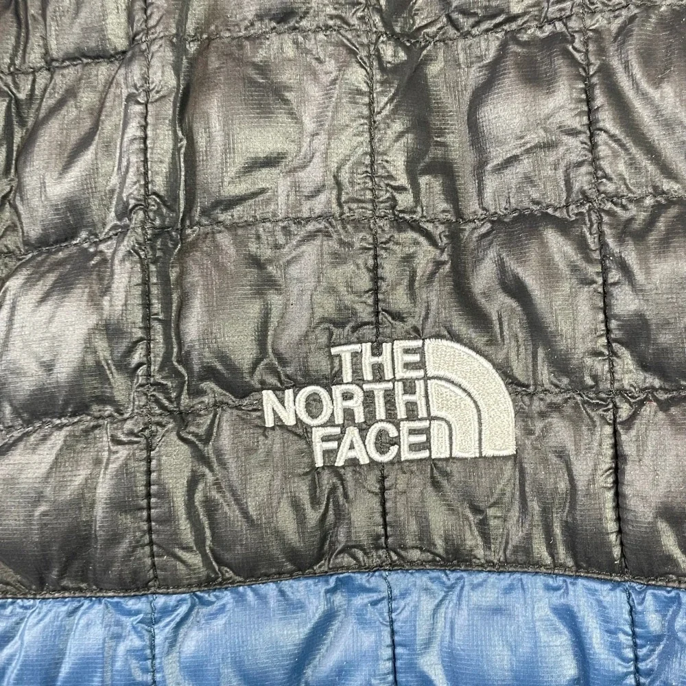 The North Face Thermoball Jacket Mens XL Blue Black Puffer Quilted Broken Zipper